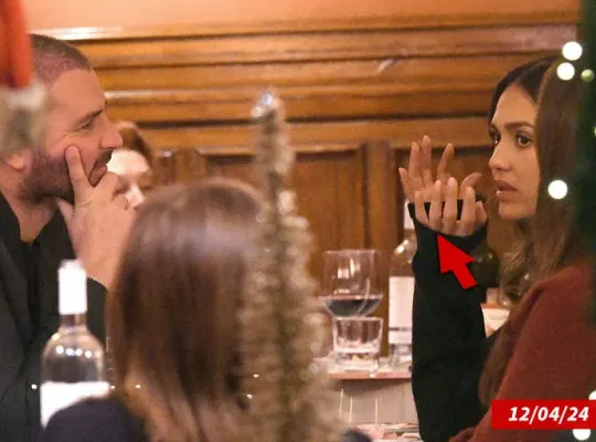 Jessica Alba, 17 yıllık evliliğin ardından eşiyle boşanıyor Full HD İzle