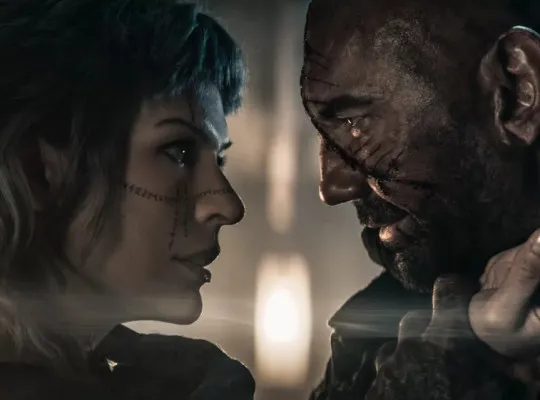 Eleştirmenler, Milla Jovovich'in başrolünde olduğu "In the Lost Lands" filmini sert bir şekilde eleştirdi! Full HD İzle